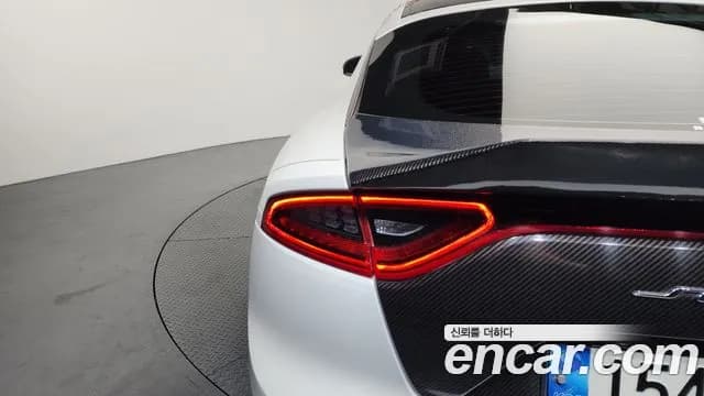 2019 Kia Stinger 2.0 Turbo AWD Sold VIN KNAE351ADKS060268 – exterior detail 2019 Kia Stinger 2.0 Turbo AWD Sold VIN KNAE351ADKS060268 – exterior detail