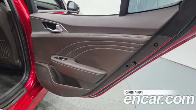 2021 Kia Stinger Meister 2.5 Masters Sold VIN KNAE351DBMS105950 – trunk area 2021 Kia Stinger Meister 2.5 Masters Sold VIN KNAE351DBMS105950 – trunk area