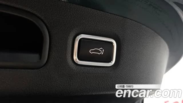 2023 Kia Stinger Meister 2.5 Masters Sold VIN KNAE351DBPS128314 – exterior detail 2023 Kia Stinger Meister 2.5 Masters Sold VIN KNAE351DBPS128314 – exterior detail