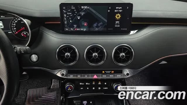 2021 Kia Stinger Meister 2.5 AWD Masters Sold VIN KNAE351DDMS092677 – undercarriage 2021 Kia Stinger Meister 2.5 AWD Masters Sold VIN KNAE351DDMS092677 – undercarriage