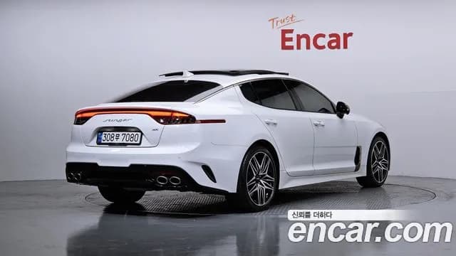 2023 Kia Stinger Meister 2.5 AWD Masters Sold VIN KNAE351DDPS126954 – interior seats 2023 Kia Stinger Meister 2.5 AWD Masters Sold VIN KNAE351DDPS126954 – interior seats