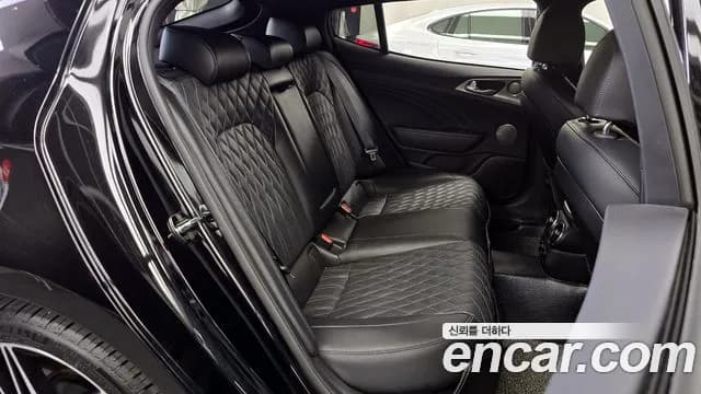 2021 Kia Stinger Meister 3.3 GT Masters Turbo Package Sold VIN KNAE551CBMS095405 – interior seats 2021 Kia Stinger Meister 3.3 GT Masters Turbo Package Sold VIN KNAE551CBMS095405 – interior seats