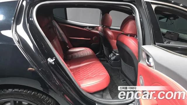 2021 Kia Stinger Meister 3.3 GT Masters Turbo Package Sold VIN KNAE551CBMS110801 – interior seats 2021 Kia Stinger Meister 3.3 GT Masters Turbo Package Sold VIN KNAE551CBMS110801 – interior seats