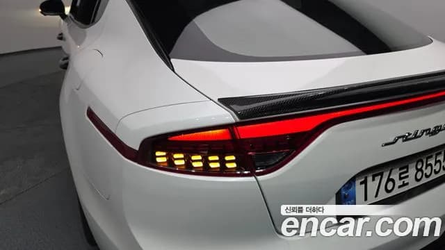 2021 Kia Stinger Meister 3.3 GT AWD Masters Turbo Package Sold VIN KNAE551CDMS108340 – photo 13 2021 Kia Stinger Meister 3.3 GT AWD Masters Turbo Package Sold VIN KNAE551CDMS108340 – photo 13
