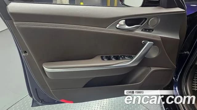 2018 Kia Stinger 3.3 Turbo 2WD Sold VIN KNAE751CBJS001066 – trunk area 2018 Kia Stinger 3.3 Turbo 2WD Sold VIN KNAE751CBJS001066 – trunk area