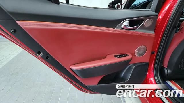 2018 Kia Stinger 3.3 Turbo 2WD Sold VIN KNAE751CBJS004209 – photo 23 2018 Kia Stinger 3.3 Turbo 2WD Sold VIN KNAE751CBJS004209 – photo 23