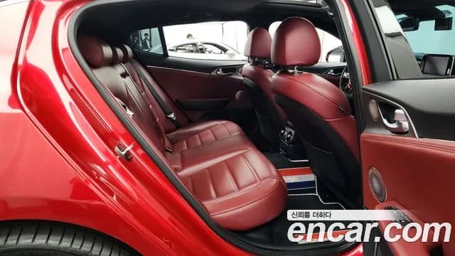 2018 Kia Stinger 3.3 Turbo 2WD Sold VIN KNAE751CBJS004209 – photo 25 2018 Kia Stinger 3.3 Turbo 2WD Sold VIN KNAE751CBJS004209 – photo 25