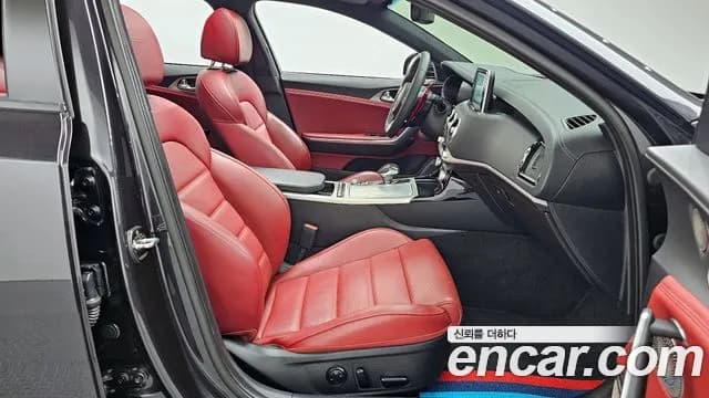 2018 Kia Stinger 3.3 Turbo 2WD Sold VIN KNAE751CBJS005679 – photo 31 2018 Kia Stinger 3.3 Turbo 2WD Sold VIN KNAE751CBJS005679 – photo 31