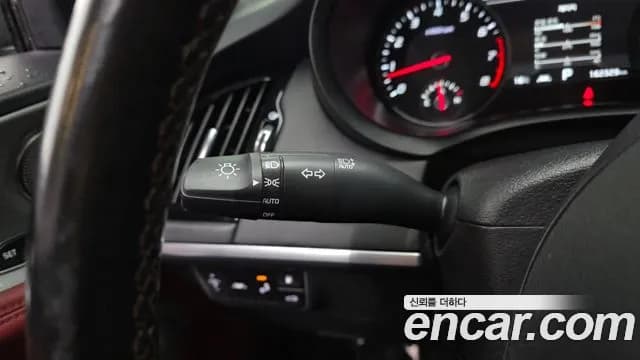 2019 Kia Stinger 3.3 Turbo 2WD Sold VIN KNAE751CBKS044554 – rear exterior 2019 Kia Stinger 3.3 Turbo 2WD Sold VIN KNAE751CBKS044554 – rear exterior