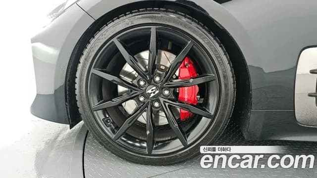 2018 Kia Stinger 3.3 Turbo AWD Sold VIN KNAE751CDJS002673 – photo 11 2018 Kia Stinger 3.3 Turbo AWD Sold VIN KNAE751CDJS002673 – photo 11