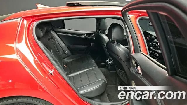 2018 Kia Stinger 3.3 Turbo AWD Sold VIN KNAE751CDJS003463 – side profile 2018 Kia Stinger 3.3 Turbo AWD Sold VIN KNAE751CDJS003463 – side profile