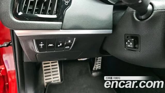 2018 Kia Stinger 3.3 Turbo AWD Sold VIN KNAE751CDJS003463 – photo 35 2018 Kia Stinger 3.3 Turbo AWD Sold VIN KNAE751CDJS003463 – photo 35