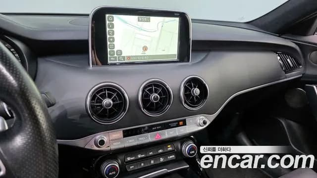 2018 Kia Stinger 3.3 Turbo AWD Sold VIN KNAE751CDJS007388 – trunk area 2018 Kia Stinger 3.3 Turbo AWD Sold VIN KNAE751CDJS007388 – trunk area
