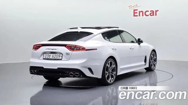 2018 Kia Stinger 3.3 Turbo AWD Sold VIN KNAE751CDJS007388 – photo 32 2018 Kia Stinger 3.3 Turbo AWD Sold VIN KNAE751CDJS007388 – photo 32
