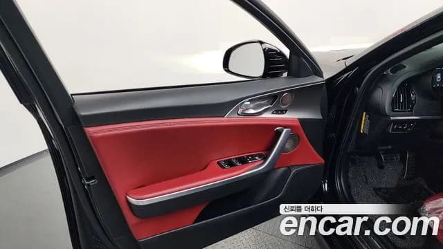 2018 Kia Stinger 3.3 Turbo AWD Sold VIN KNAE751CDJS009940 – side profile 2018 Kia Stinger 3.3 Turbo AWD Sold VIN KNAE751CDJS009940 – side profile