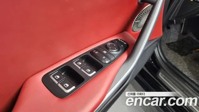 2018 Kia Stinger 3.3 Turbo AWD Sold VIN KNAE751CDJS009940 – photo 32 2018 Kia Stinger 3.3 Turbo AWD Sold VIN KNAE751CDJS009940 – photo 32