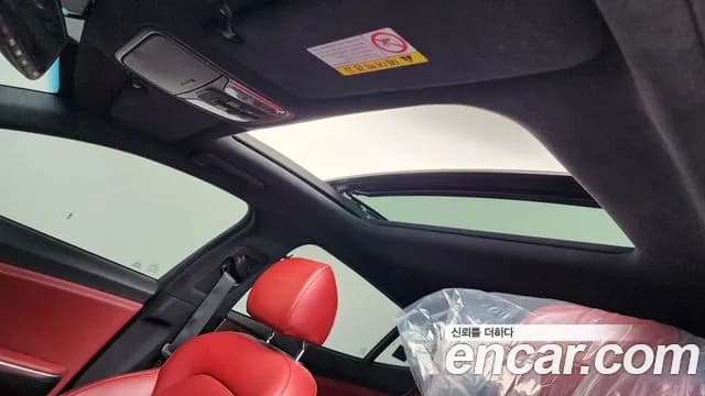 2018 Kia Stinger 3.3 Turbo AWD Sold VIN KNAE751CDJS009940 – photo 38 2018 Kia Stinger 3.3 Turbo AWD Sold VIN KNAE751CDJS009940 – photo 38