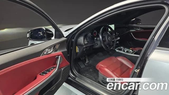 2018 Kia Stinger 3.3 Turbo AWD Sold VIN KNAE751CDJS011725 – photo 13 2018 Kia Stinger 3.3 Turbo AWD Sold VIN KNAE751CDJS011725 – photo 13