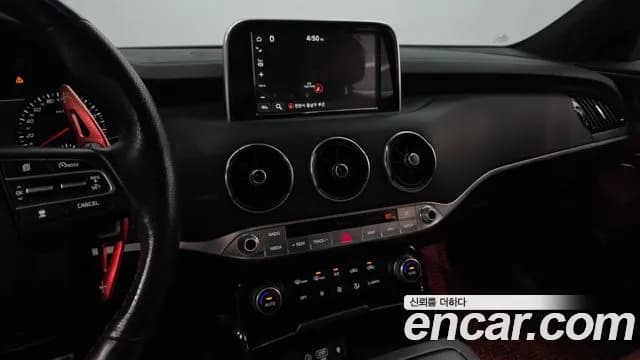 2018 Kia Stinger 3.3 Turbo AWD Sold VIN KNAE751CDJS021922 – trunk area 2018 Kia Stinger 3.3 Turbo AWD Sold VIN KNAE751CDJS021922 – trunk area