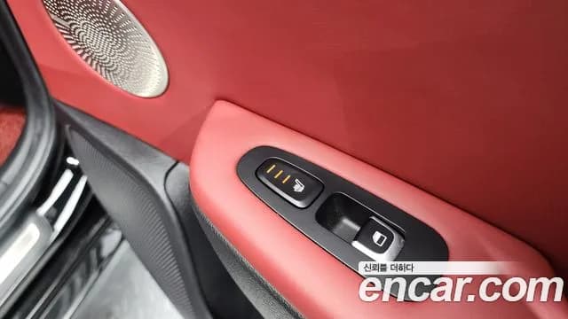 2018 Kia Stinger 3.3 Turbo AWD Sold VIN KNAE751CDJS038331 – photo 32 2018 Kia Stinger 3.3 Turbo AWD Sold VIN KNAE751CDJS038331 – photo 32