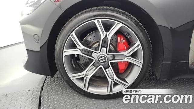2018 Kia Stinger 3.3 Turbo AWD Sold VIN KNAE751CDJS038331 – photo 69 2018 Kia Stinger 3.3 Turbo AWD Sold VIN KNAE751CDJS038331 – photo 69