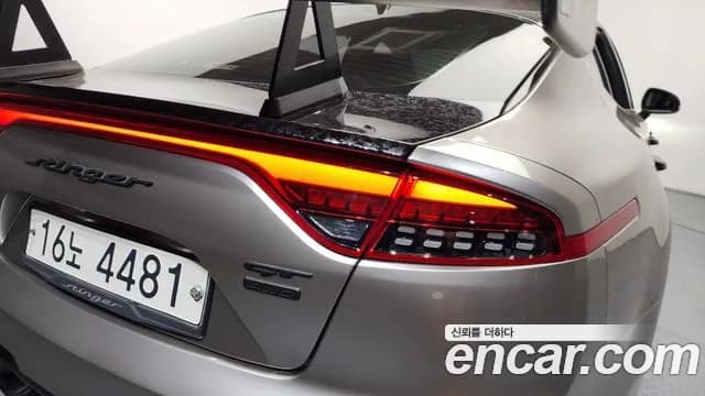 2019 Kia Stinger 3.3 Turbo AWD Sold VIN KNAE751CDKS042242 – photo 14 2019 Kia Stinger 3.3 Turbo AWD Sold VIN KNAE751CDKS042242 – photo 14