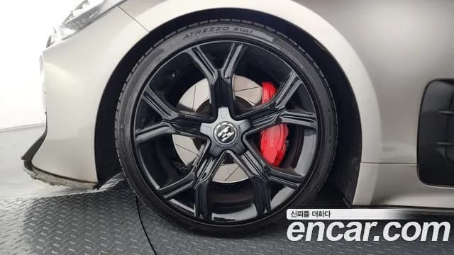 2019 Kia Stinger 3.3 Turbo AWD Sold VIN KNAE751CDKS042242 – photo 18 2019 Kia Stinger 3.3 Turbo AWD Sold VIN KNAE751CDKS042242 – photo 18