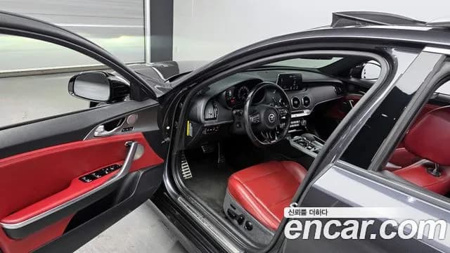 2020 Kia Stinger 3.3 Turbo AWD Sold VIN KNAE751CDLS069158 – photo 17 2020 Kia Stinger 3.3 Turbo AWD Sold VIN KNAE751CDLS069158 – photo 17