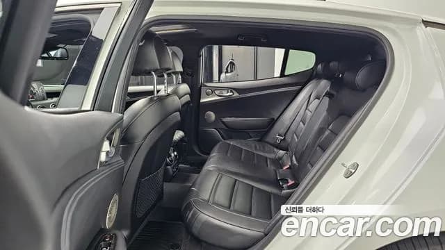2020 Kia Stinger 3.3 Turbo AWD Sold VIN KNAE751CDLS082020 – photo 20 2020 Kia Stinger 3.3 Turbo AWD Sold VIN KNAE751CDLS082020 – photo 20