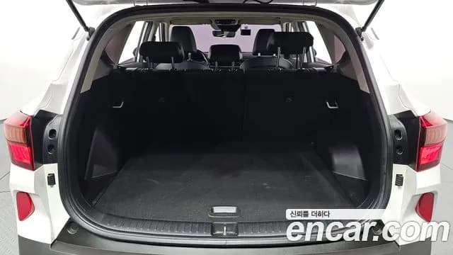2020 Kia Seltos Gasoline 1.6 Turbo 2WD Sold VIN KNAEP812GLK055212 – side profile 2020 Kia Seltos Gasoline 1.6 Turbo 2WD Sold VIN KNAEP812GLK055212 – side profile