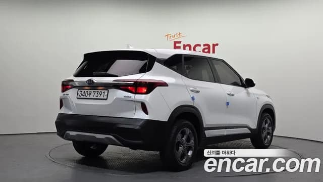 2022 Kia Seltos Gasoline 1.6 Turbo 2WD Sold VIN KNAEP812GNK229919 – front exterior 2022 Kia Seltos Gasoline 1.6 Turbo 2WD Sold VIN KNAEP812GNK229919 – front exterior