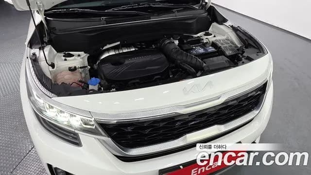 2022 Kia Seltos Gasoline 1.6 Turbo 2WD Sold VIN KNAEP812GNK289568 – undercarriage 2022 Kia Seltos Gasoline 1.6 Turbo 2WD Sold VIN KNAEP812GNK289568 – undercarriage