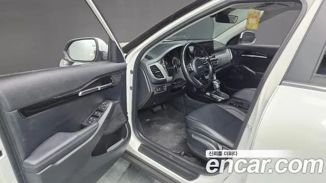 2023 Kia Seltos Gasoline 1.6 Turbo 2WD Sold VIN KNAEP812GPK375309 – trunk area 2023 Kia Seltos Gasoline 1.6 Turbo 2WD Sold VIN KNAEP812GPK375309 – trunk area
