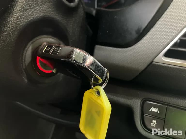 2020 Kia Seltos Used VIN KNAEP81ATM7131271 – side profile 2020 Kia Seltos Used VIN KNAEP81ATM7131271 – side profile