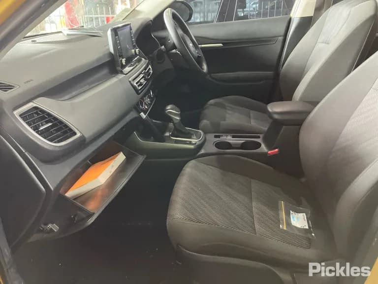 2020 Kia Seltos Used VIN KNAEP81ATM7131271 – undercarriage 2020 Kia Seltos Used VIN KNAEP81ATM7131271 – undercarriage