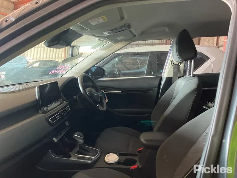 2022 Kia Seltos Used VIN KNAEP81ATN7375501 – rear exterior 2022 Kia Seltos Used VIN KNAEP81ATN7375501 – rear exterior