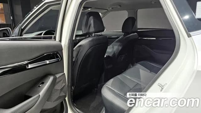 2020 Kia Seltos Gasoline 1.6 Turbo 2WD Sold VIN KNAER812GLK038108 – photo 28 2020 Kia Seltos Gasoline 1.6 Turbo 2WD Sold VIN KNAER812GLK038108 – photo 28