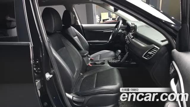 2020 Kia Seltos Gasoline 1.6 Turbo 2WD Sold VIN KNAER812GLK080567 – exterior detail 2020 Kia Seltos Gasoline 1.6 Turbo 2WD Sold VIN KNAER812GLK080567 – exterior detail