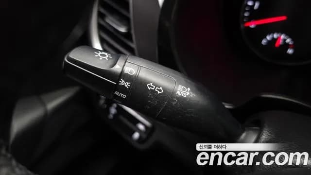 2020 Kia Seltos Gasoline 1.6 Turbo 2WD Sold VIN KNAER812GLK080567 – photo 28 2020 Kia Seltos Gasoline 1.6 Turbo 2WD Sold VIN KNAER812GLK080567 – photo 28