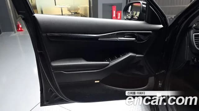 2020 Kia Seltos Gasoline 1.6 Turbo 2WD Sold VIN KNAER812GLK099534 – engine bay 2020 Kia Seltos Gasoline 1.6 Turbo 2WD Sold VIN KNAER812GLK099534 – engine bay