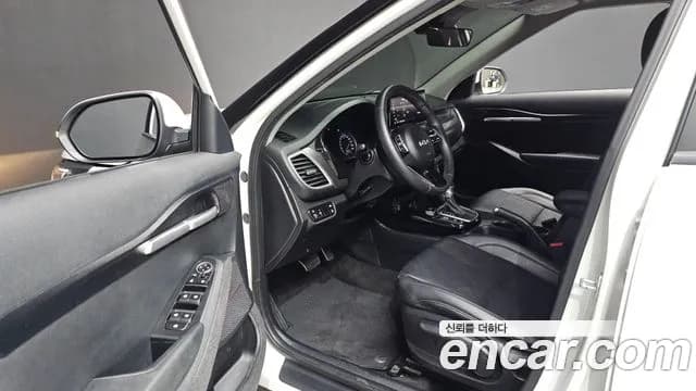 2023 Kia Seltos Gasoline 1.6 Turbo 2WD Sold VIN KNAER812GPK316357 – exterior detail 2023 Kia Seltos Gasoline 1.6 Turbo 2WD Sold VIN KNAER812GPK316357 – exterior detail