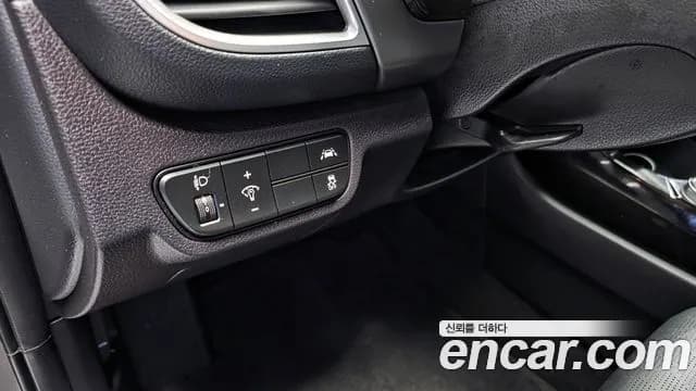 2023 Kia Seltos Gasoline 1.6 Turbo 2WD Sold VIN KNAER812GPK318269 – front exterior 2023 Kia Seltos Gasoline 1.6 Turbo 2WD Sold VIN KNAER812GPK318269 – front exterior