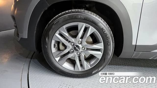 2023 Kia Seltos Gasoline 1.6 Turbo 2WD Sold VIN KNAER812GPK318269 – photo 18 2023 Kia Seltos Gasoline 1.6 Turbo 2WD Sold VIN KNAER812GPK318269 – photo 18