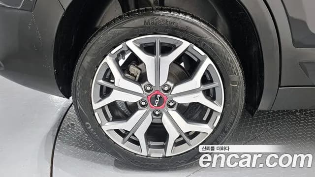 2023 Kia Seltos Gasoline 1.6 Turbo 2WD Sold VIN KNAER812GPK336416 – rear exterior 2023 Kia Seltos Gasoline 1.6 Turbo 2WD Sold VIN KNAER812GPK336416 – rear exterior