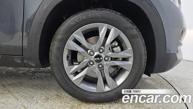 2023 Kia Seltos Gasoline 1.6 Turbo 2WD Sold VIN KNAER812GPK348991 – photo 19 2023 Kia Seltos Gasoline 1.6 Turbo 2WD Sold VIN KNAER812GPK348991 – photo 19