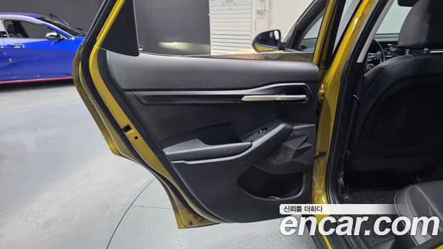2023 Kia The New Seltos Gasoline 2.0 2WD Sold VIN KNAES81AEPK444977 – trunk area 2023 Kia The New Seltos Gasoline 2.0 2WD Sold VIN KNAES81AEPK444977 – trunk area