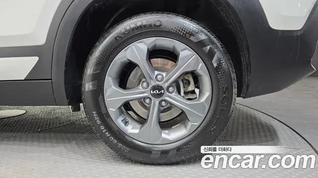 2025 Kia The New Seltos Gasoline 2.0 4WD Sold VIN KNAES81AKSK779822 – photo 28 2025 Kia The New Seltos Gasoline 2.0 4WD Sold VIN KNAES81AKSK779822 – photo 28