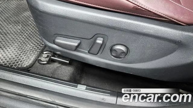 2020 Kia Seltos Gasoline 1.6 Turbo 2WD Sold VIN KNAET812GLK001731 – photo 15 2020 Kia Seltos Gasoline 1.6 Turbo 2WD Sold VIN KNAET812GLK001731 – photo 15