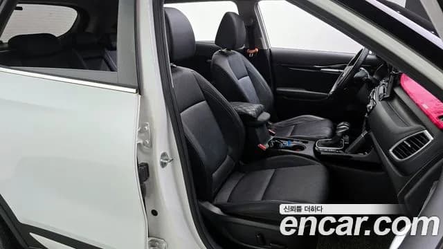 2020 Kia Seltos Gasoline 1.6 Turbo 2WD Sold VIN KNAET812GLK002085 – exterior detail 2020 Kia Seltos Gasoline 1.6 Turbo 2WD Sold VIN KNAET812GLK002085 – exterior detail