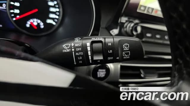 2020 Kia Seltos Gasoline 1.6 Turbo 2WD Sold VIN KNAET812GLK002085 – undercarriage 2020 Kia Seltos Gasoline 1.6 Turbo 2WD Sold VIN KNAET812GLK002085 – undercarriage
